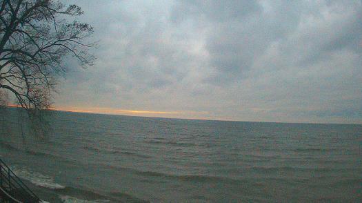 Weather camera view of Forest Lawn Beach.