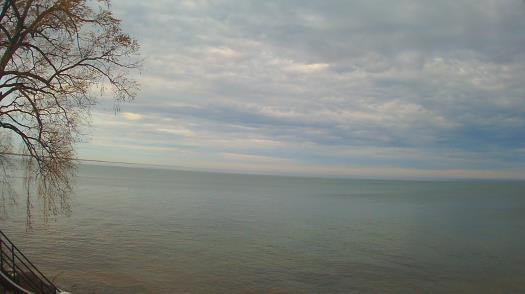 Weather camera view of Forest Lawn Beach.