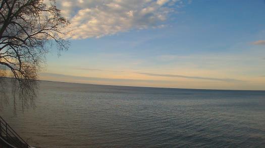 Weather camera view of Forest Lawn Beach.