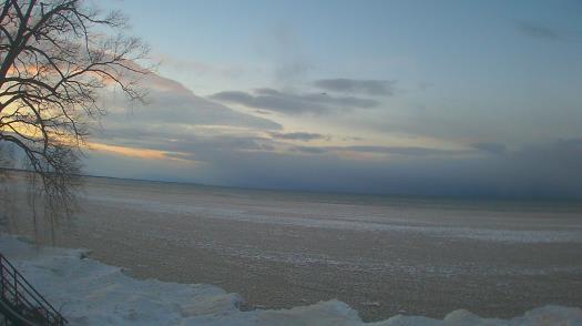 Weather camera view of Forest Lawn Beach.