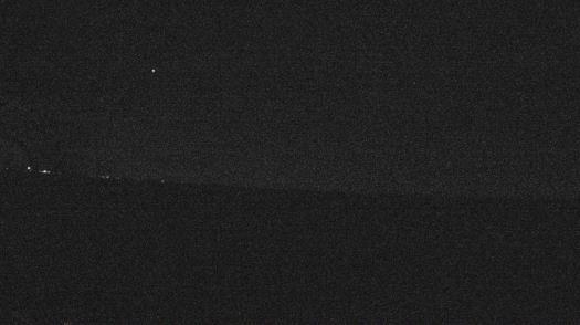 Weather camera view of Forest Lawn Beach.