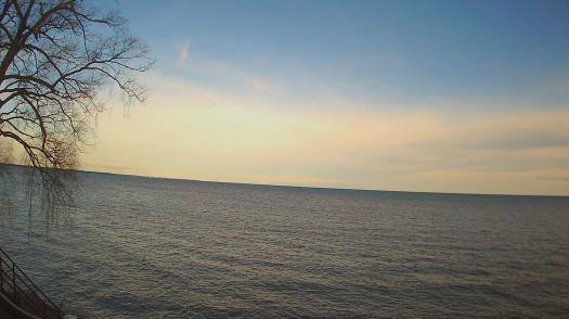 Weather camera view of Forest Lawn Beach.