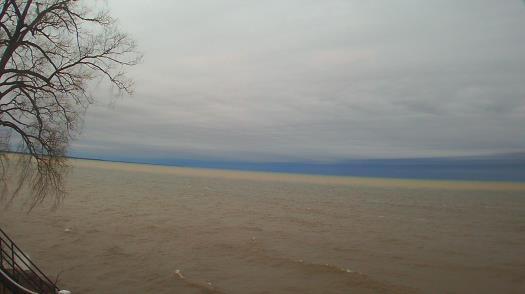 Weather camera view of Forest Lawn Beach.