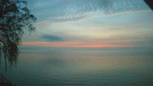 Weather camera view of Forest Lawn Beach.