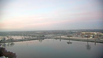 Weather camera view of Commerce Bank.