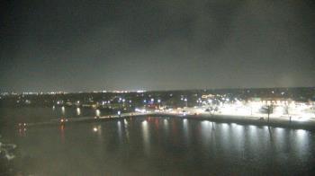 Weather camera view of Commerce Bank.