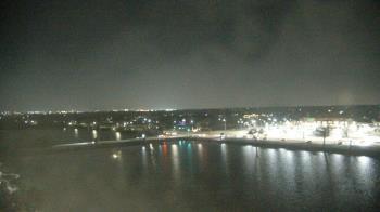 Weather camera view of Commerce Bank.