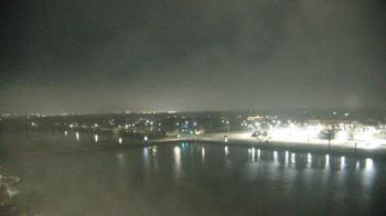 Weather camera view of Commerce Bank.