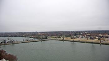 Weather camera view of Commerce Bank.