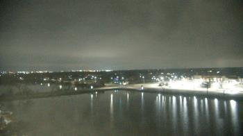 Weather camera view of Commerce Bank.