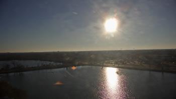 Weather camera view of Commerce Bank.