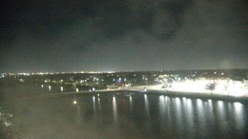 Weather camera view of Commerce Bank.