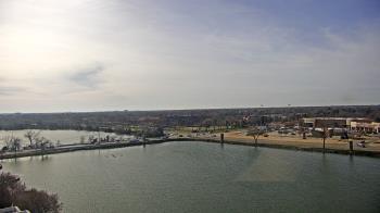 Weather camera view of Commerce Bank.