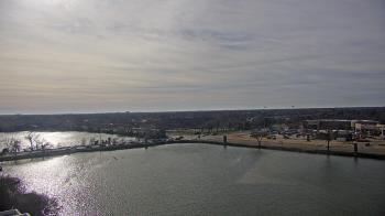 Weather camera view of Commerce Bank.