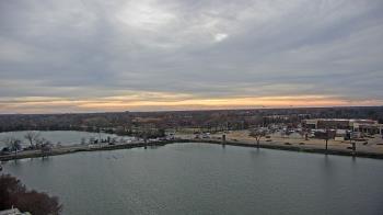 Weather camera view of Commerce Bank.