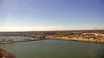 Weather camera view of Commerce Bank.