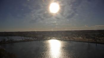 Weather camera view of Commerce Bank.