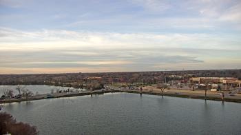 Weather camera view of Commerce Bank.