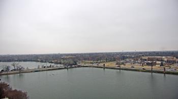 Weather camera view of Commerce Bank.