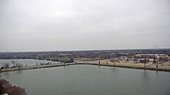 Weather camera view of Commerce Bank.