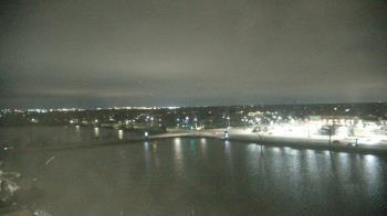 Weather camera view of Commerce Bank.