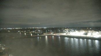 Weather camera view of Commerce Bank.