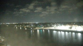 Weather camera view of Commerce Bank.