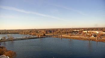 Weather camera view of Commerce Bank.