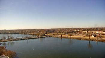 Weather camera view of Commerce Bank.