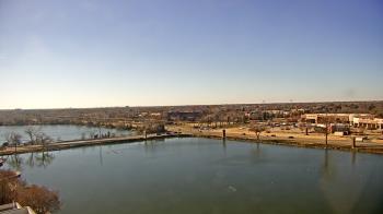 Weather camera view of Commerce Bank.