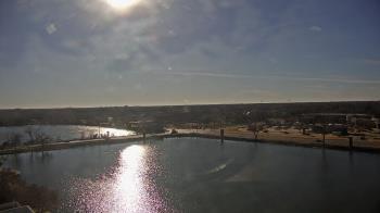 Weather camera view of Commerce Bank.