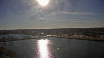 Weather camera view of Commerce Bank.