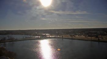 Weather camera view of Commerce Bank.