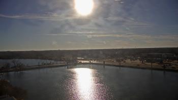 Weather camera view of Commerce Bank.