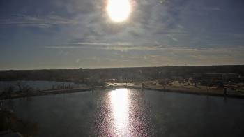 Weather camera view of Commerce Bank.