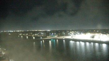 Weather camera view of Commerce Bank.