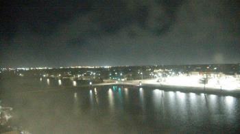 Weather camera view of Commerce Bank.