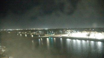 Weather camera view of Commerce Bank.