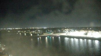 Weather camera view of Commerce Bank.