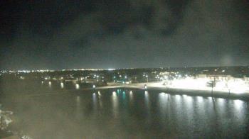 Weather camera view of Commerce Bank.