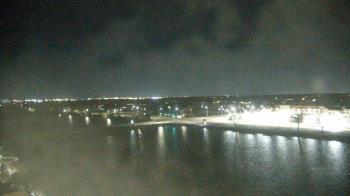 Weather camera view of Commerce Bank.