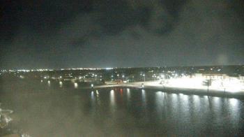 Weather camera view of Commerce Bank.