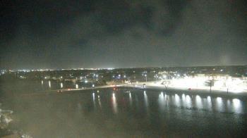 Weather camera view of Commerce Bank.