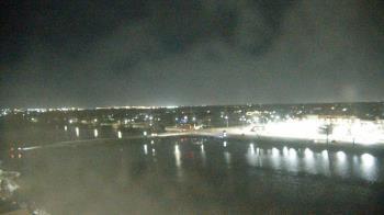 Weather camera view of Commerce Bank.