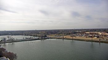 Weather camera view of Commerce Bank.