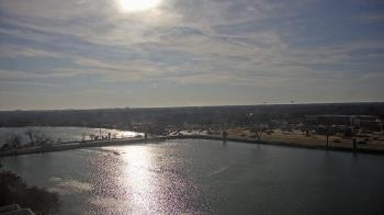 Weather camera view of Commerce Bank.