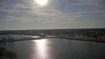 Weather camera view of Commerce Bank.