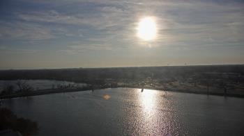 Weather camera view of Commerce Bank.