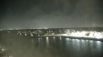 Weather camera view of Commerce Bank.