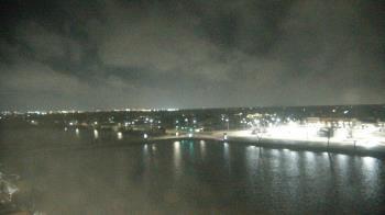 Weather camera view of Commerce Bank.